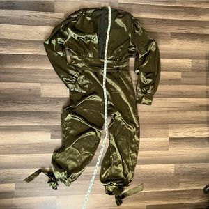 Satin Jumpsuit/Romper Women’s Large